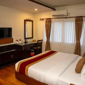 Aryatara Hotel